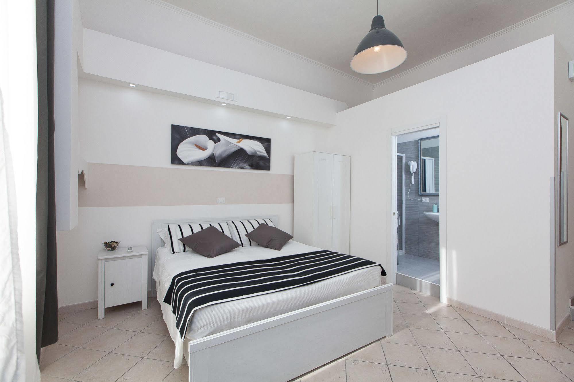 San Peter Angels Hotel Рим Екстериор снимка